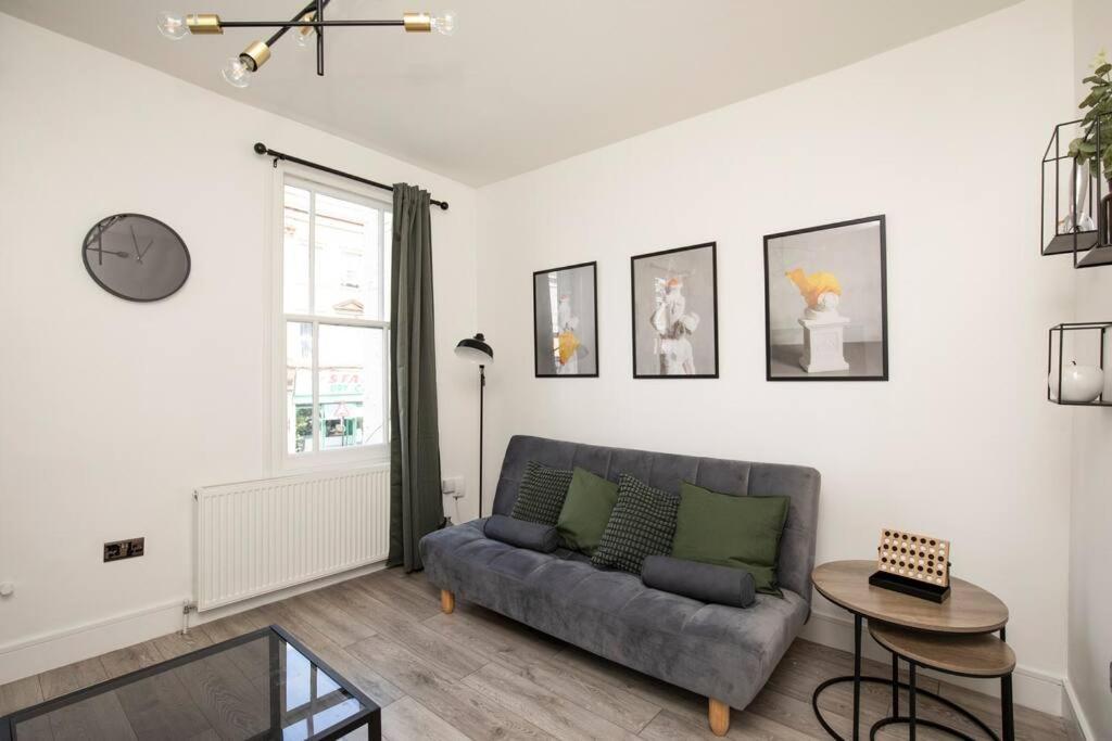 Spacious Serenity In The Heart Of Central London Exteriör bild