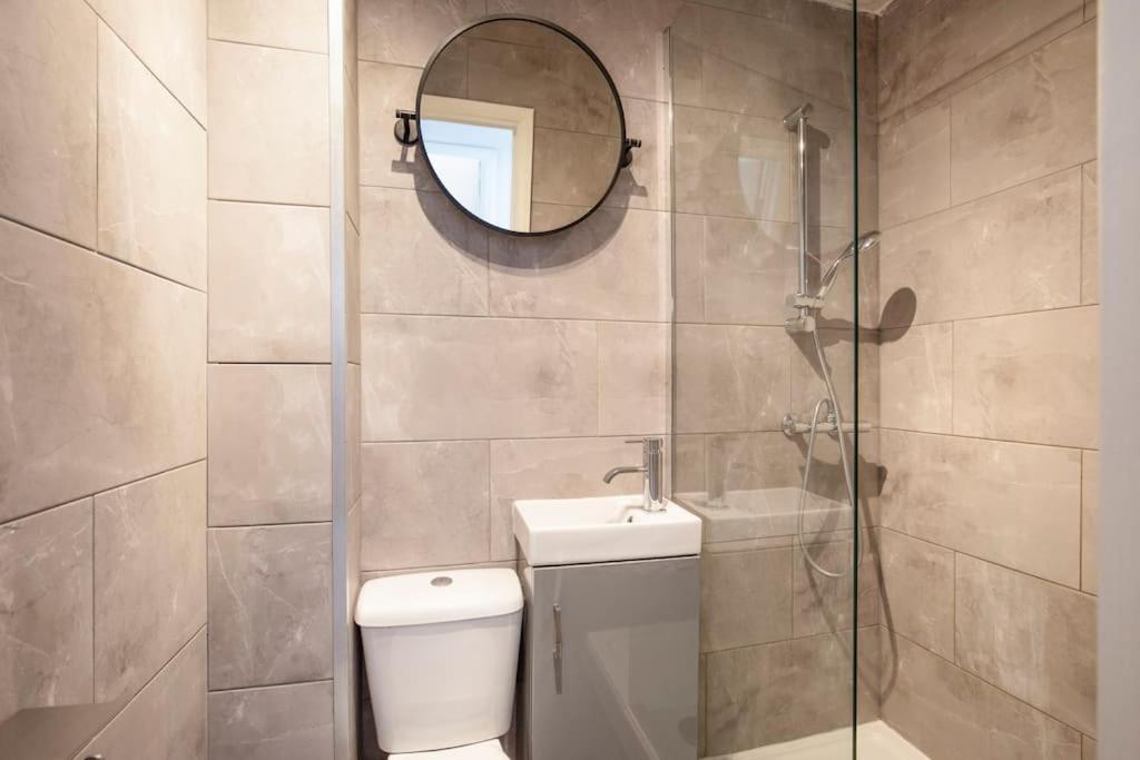 Spacious Serenity In The Heart Of Central London Exteriör bild